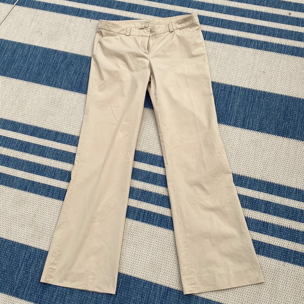 Burberry Womens Kahkis🔥 Classic Tan w/ Nova check interior detailing, FLAWLESS!